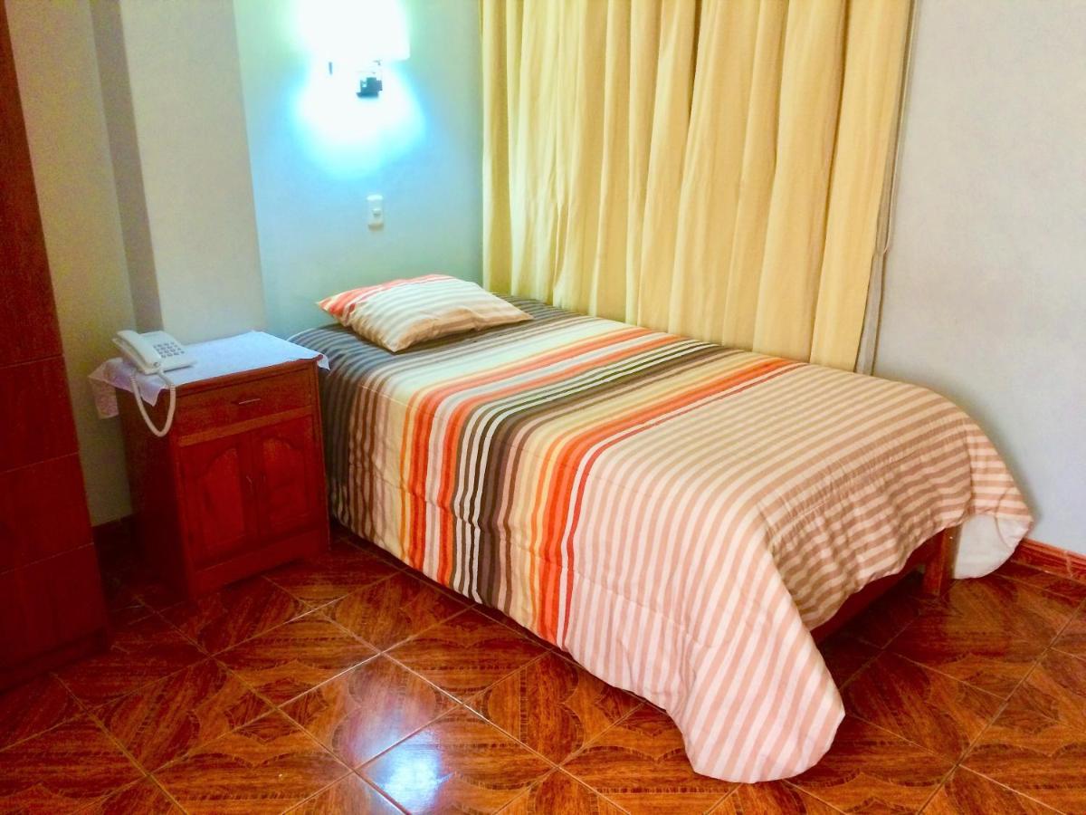 Hostal Residencial Lino Huaraz  Exteriör bild